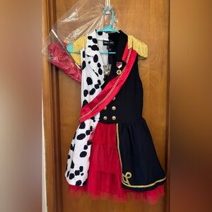 Dolls Kill Trickz N’ Treatz Cruella